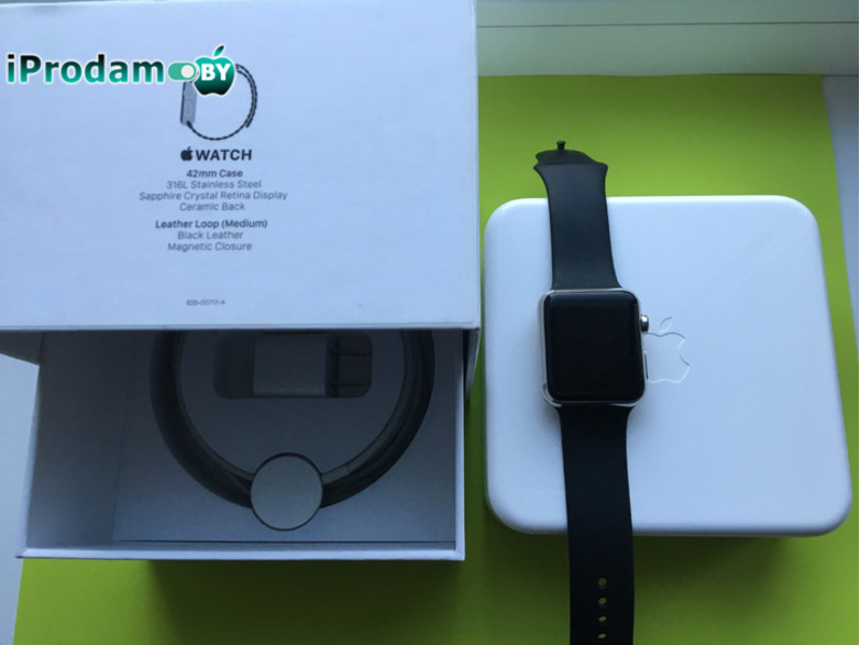 Apple Watch 42 mm Stainless Steel with Black Sport Band