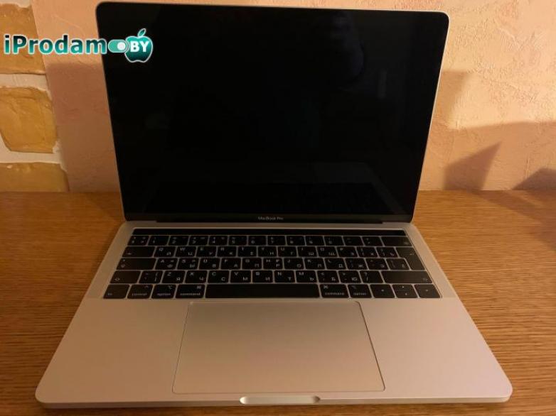 MacBook Pro 13’’ 2019 i5 / 8GB / 512GB Touch Bar Silver