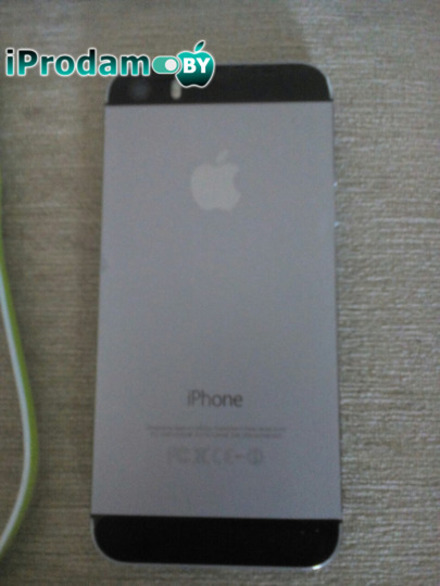 iPhone 5s 16gb space gray